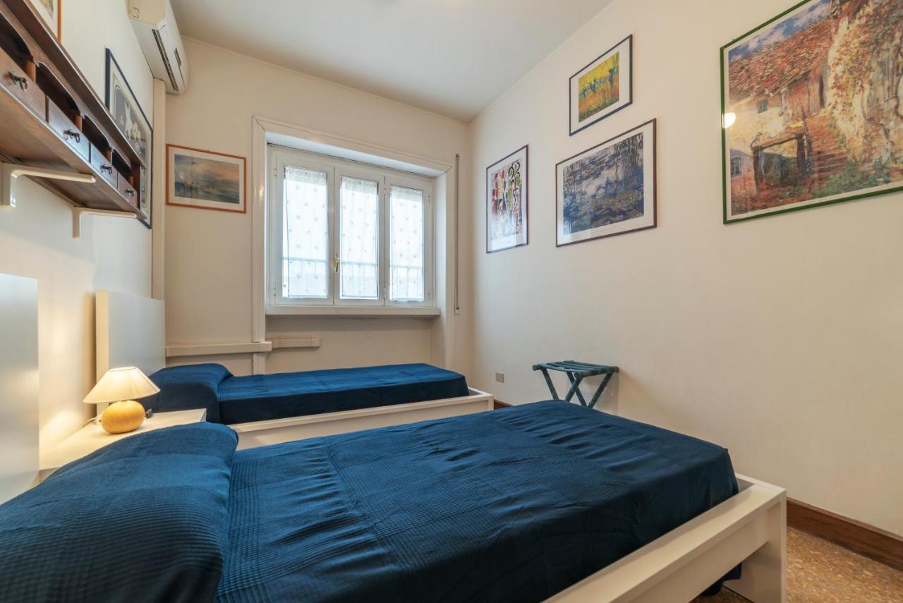Roomy And Bright Apartment With Terrace Рим Экстерьер фото
