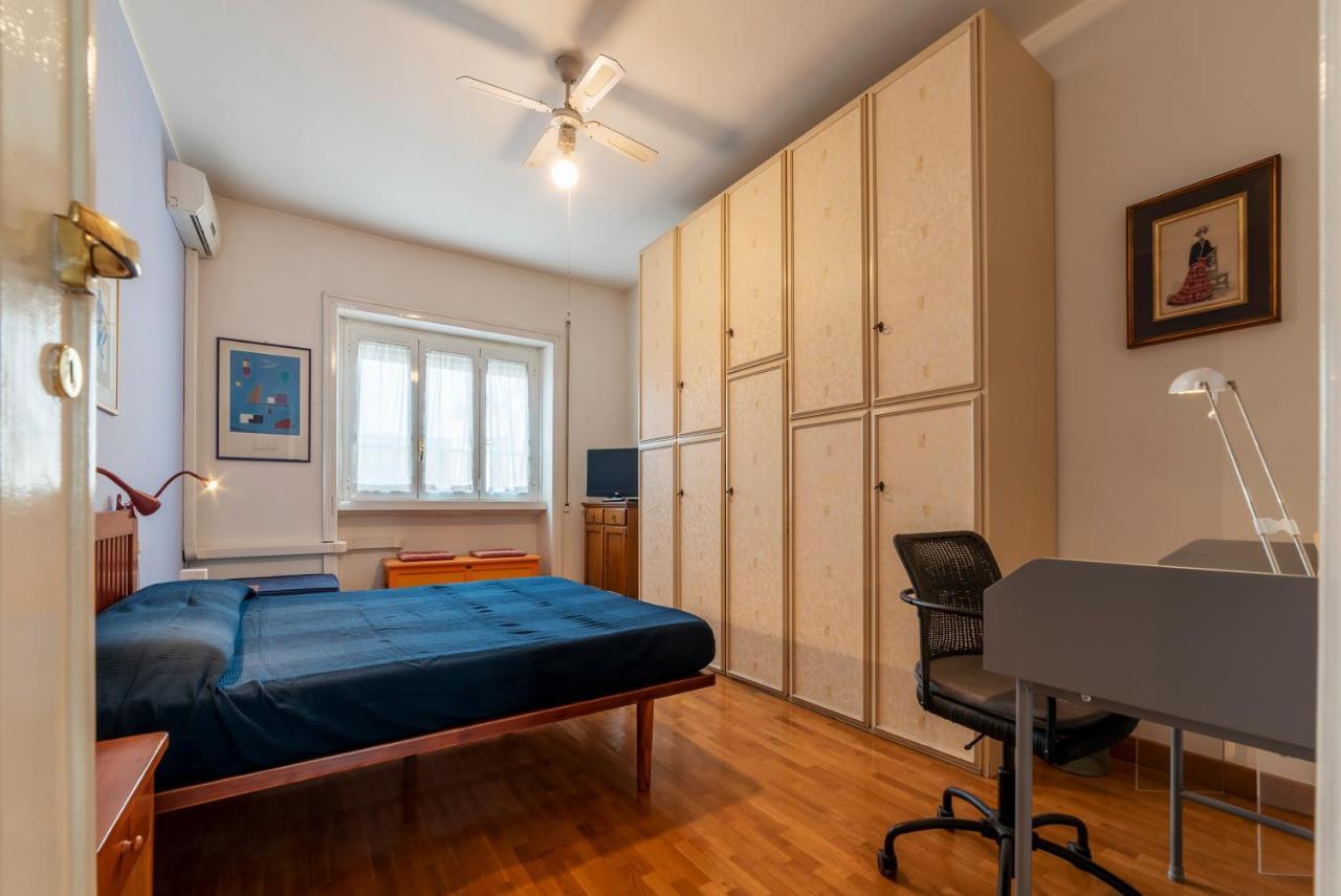 Roomy And Bright Apartment With Terrace Рим Экстерьер фото