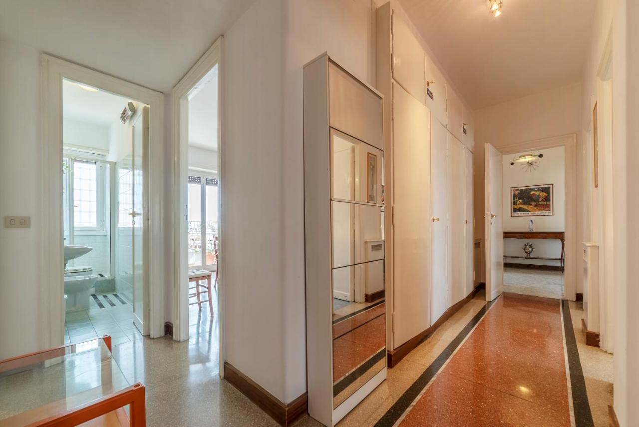 Roomy And Bright Apartment With Terrace Рим Экстерьер фото
